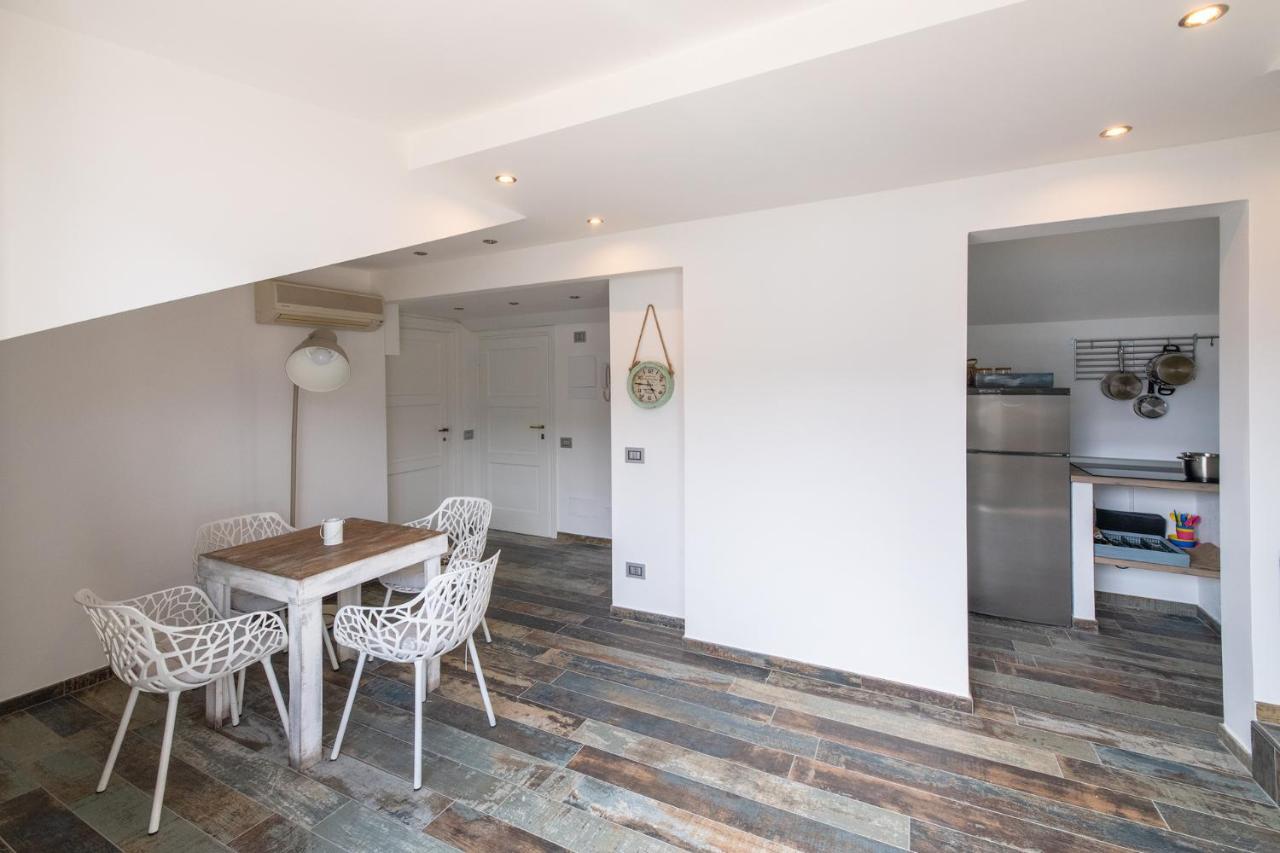 Max Apartment 贝拉焦 外观 照片